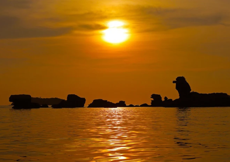 Tour tham quan nam đảo ngắm hoàng hôn & show kiss of the sea