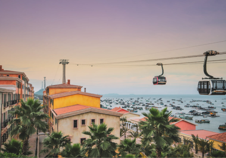 Tour nam đảo và cáp treo hòn thơm